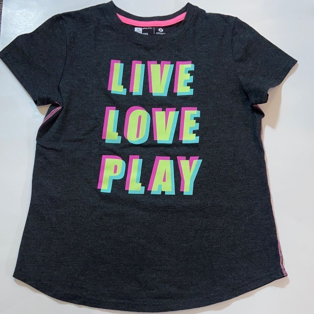 10/$50 XERSION Kids Short Sleeve Tee - Live Love Play - Charcoal Size M 10/12